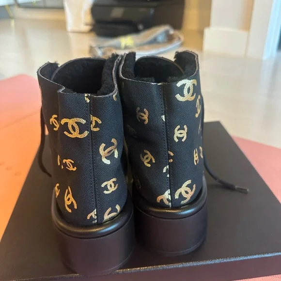 CHANEL Women's Black and Gold Combat Boots - Picture 3 of 7